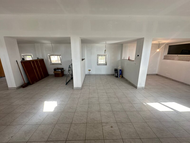 Sector 1- Straulesti Spatiu Birouri 61mp + Terasa 44mp Intrare Separata