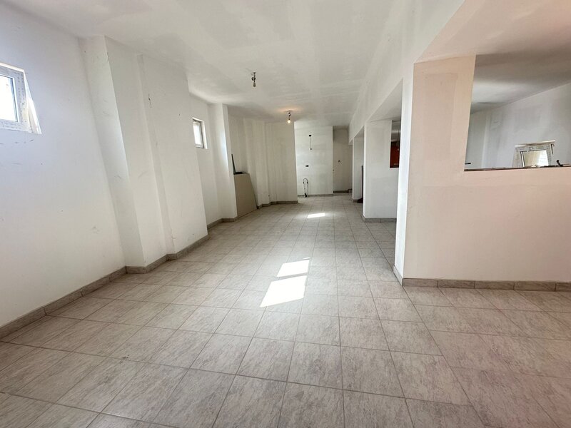 Sector 1- Straulesti Spatiu Birouri 61mp + Terasa 44mp Intrare Separata